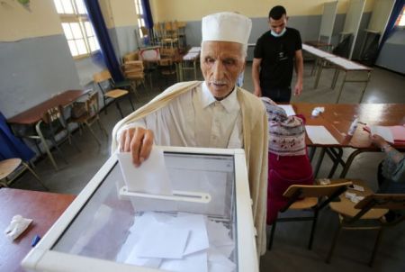 Αλγερία: Εκλογές σε τεταμένη ατμόσφαιρα