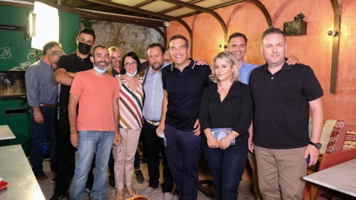 Τσίπρας: Τέρμα η άμυνα, να περάσουμε στην αντεπίθεση στηρίζοντας τους εργαζόμενους