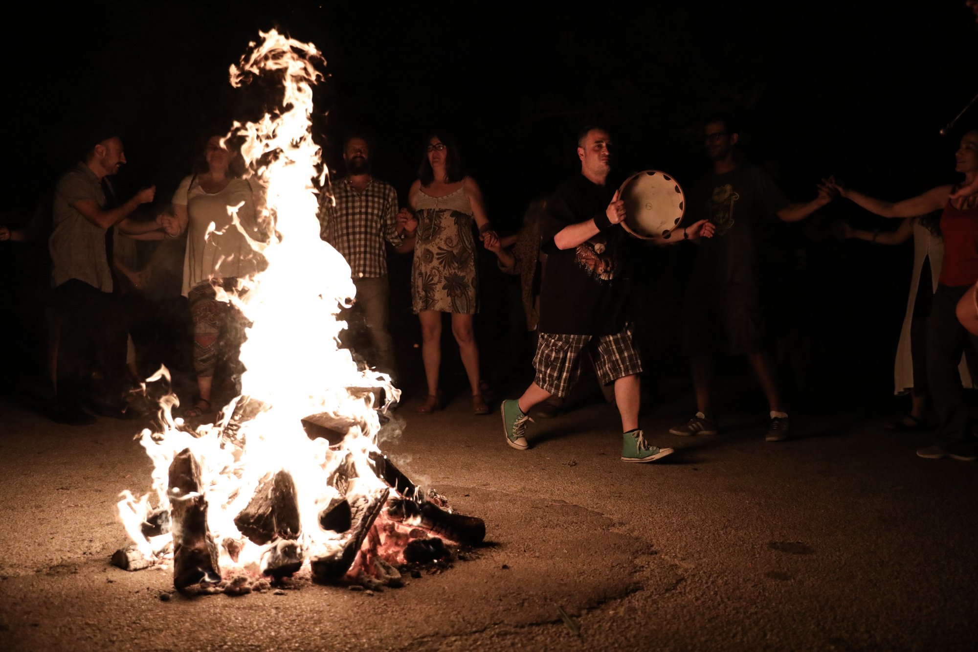 Η φωτιά της παράδοσης μένει ακόμη ζωντανή!