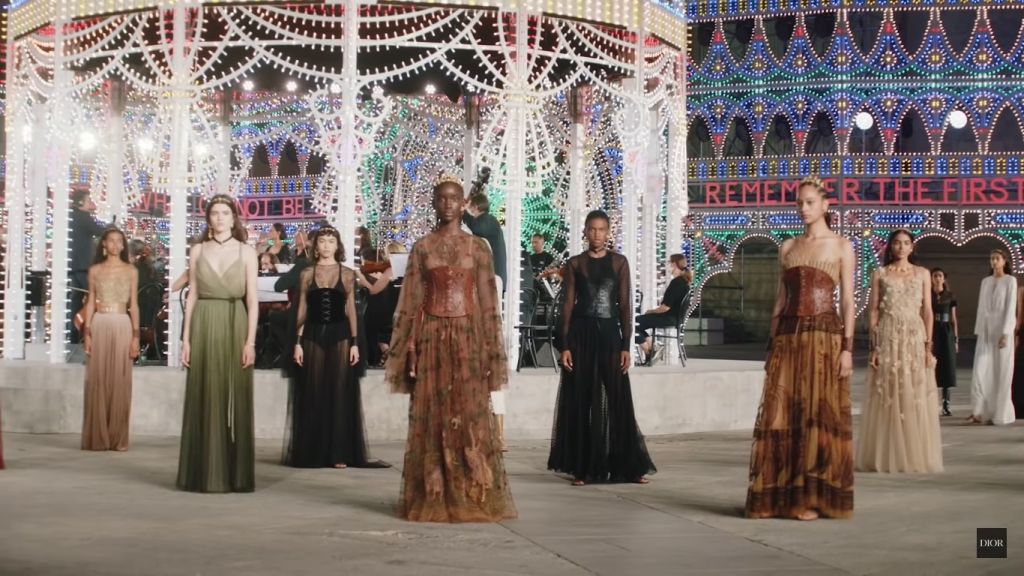 Ακρόπολη: Ξεκινά αύριο η φωτογράφιση του οίκου Dior