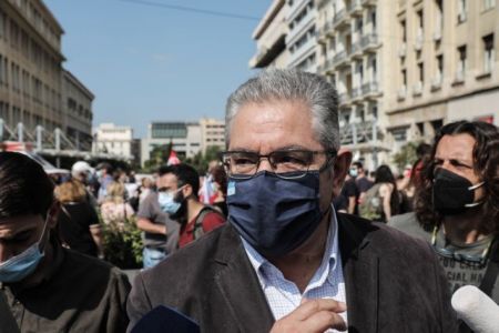 Κουτσούμπας για εργασιακά: Το Ταμείο Ανάκαμψης έφερε το έκτρωμα Χατζηδάκη