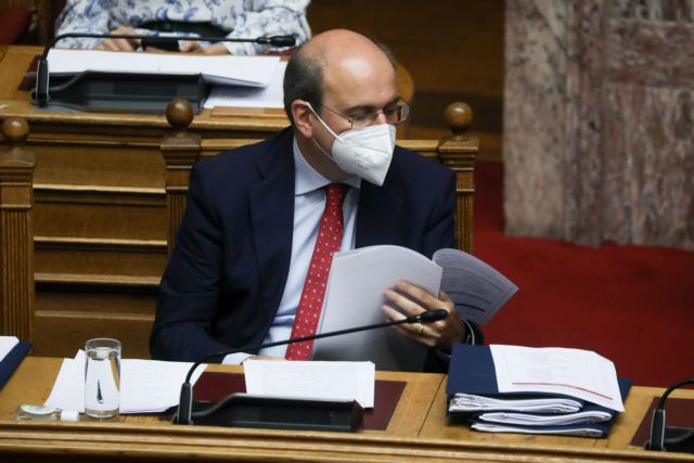 Βουλή – Εργασιακά : Σκηνικό μετωπικής με το… καλημέρα