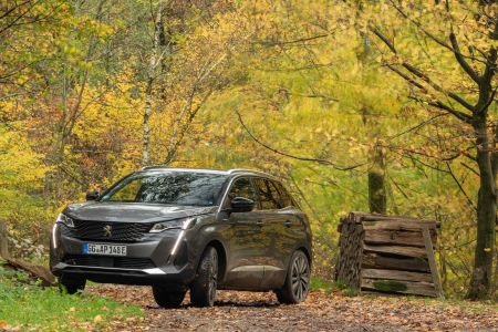 Peugeot 3008 Hybrid4: Το πρότυπο