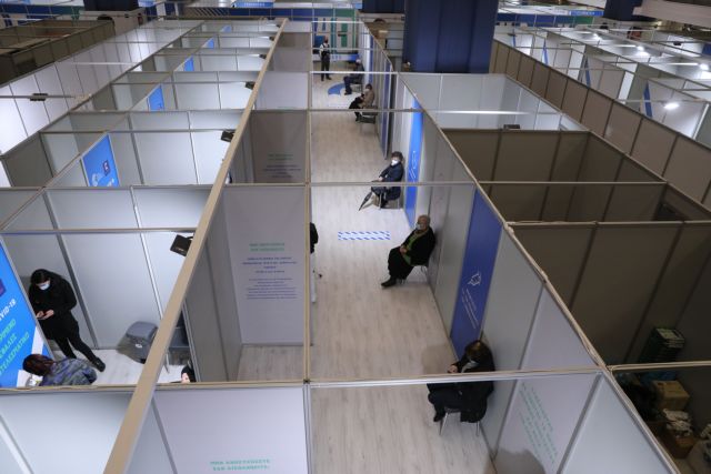 AstraZeneca: Φόβοι για ελλιπή εμβολιασμό χιλιάδων πολιτών μετά το αλαλούμ