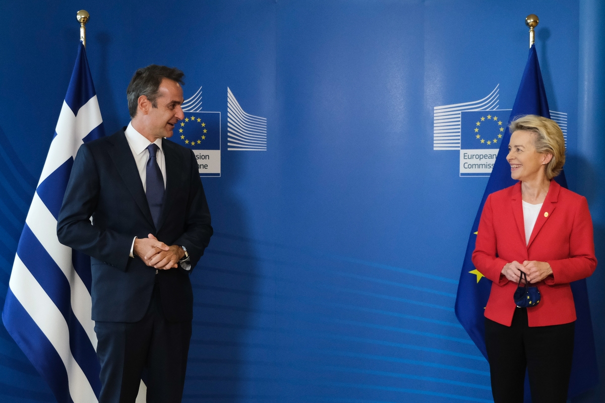 Live «Ελλάδα 2.0»: Μητσοτάκης – Λάιεν παρουσιάζουν την έναρξη του σχεδίου