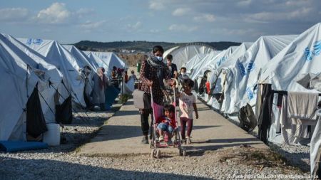 ΤΑΖ: Από τους πρόσφυγες κερδίζει η αμυντική βιομηχανία
