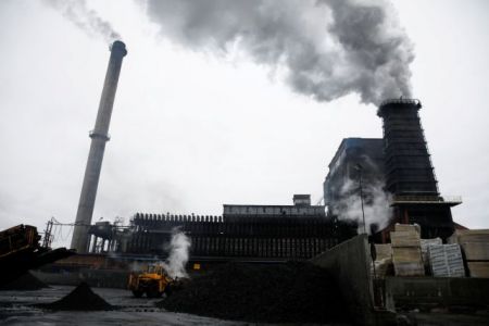 Παγκόσμια συμφωνία για την τιμή άνθρακα προτείνει το ΔΝΤ