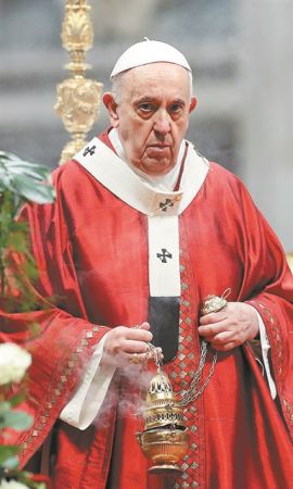 Αναζητείται «μέση οδός» για την επίσκεψη του Πάπα