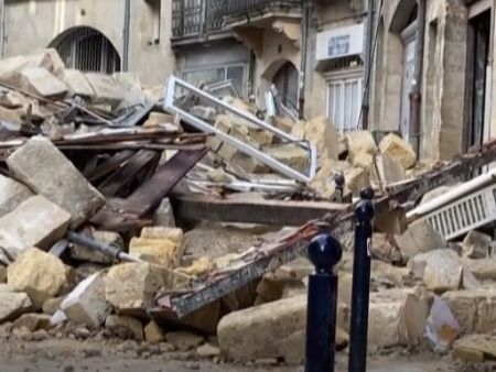 Γαλλία: Κατάρρευση δύο κτιρίων στο Μπορντό – 3 τραυματίες