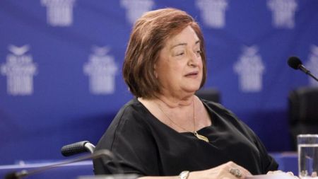 Μαριέττα Γιαννάκου: Την επισκέφθηκε ο Β. Κικίλιας – Πώς είναι η υγεία της