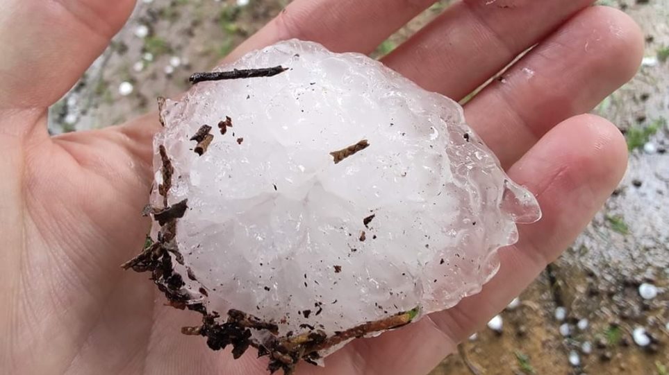 Κακοκαιρία: Καταστροφές στα Τρίκαλα και στην Καρδίτσα