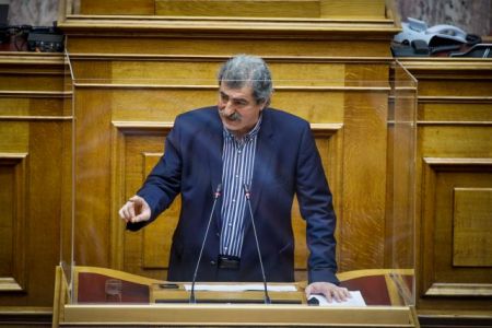 Πολάκης: Επίθεση κατά επιστημόνων για τα εμβόλια – «Θέλω απαντήσεις από τα μέλη της Επιτροπής και κάποιους του ΣΥΡΙΖΑ»