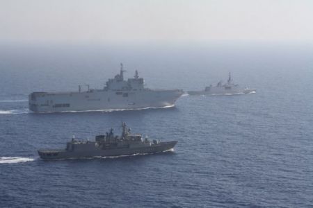 Μαύρη Θάλασσα: Προειδοποιητικά πυρά ρωσικού πολεμικού εναντίον βρετανικού πλοίου