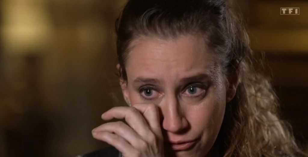 Γαλλία: «Τον σκότωσα για να σώσω τα παιδιά μου», λέει η 40χρόνη που σκότωσε το σύζυγό της επειδή την κακοποιούσε