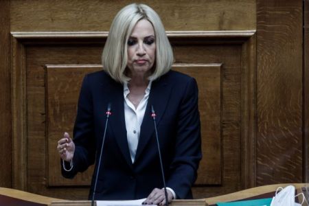 Γεννηματά: Ο Αντρέας Παπανδρέου και το ΠΑΣΟΚ παραμένουν βαθιά στην καρδιά του λαού