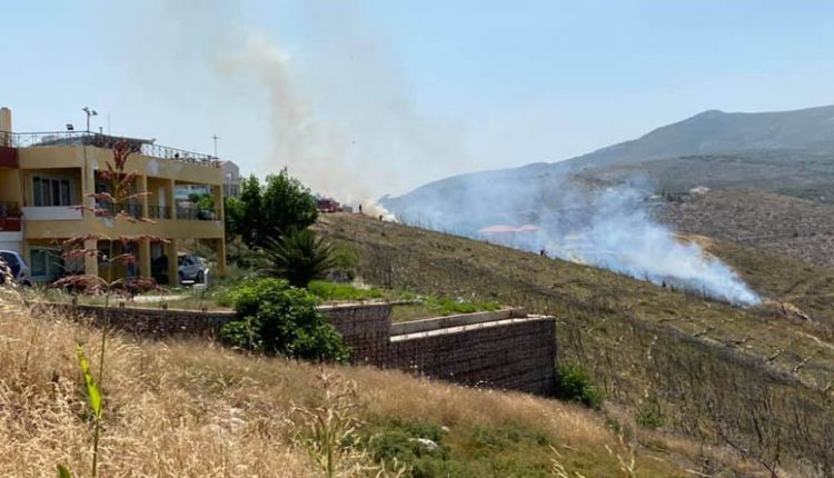 Υπό έλεγχο η φωτιά στον Νέο Βουτζά | tovima.gr