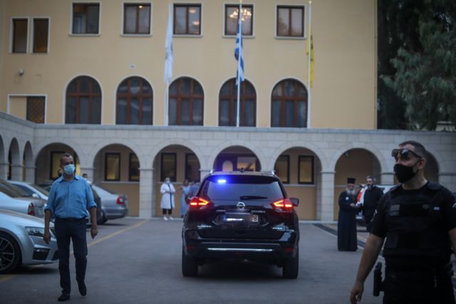 Μονή Πετράκη: «Θα μιλήσω με πράξεις» έλεγε ο ιερομόναχος – Παγώνουν το αίμα οι μαρτυρίες των θυμάτων