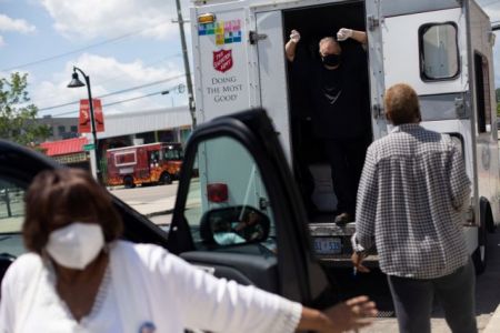 Μόσιαλος: Ανεμβολιάστοι σχεδόν όλοι όσοι πεθαίνουν από κορωνοϊό στις ΗΠΑ