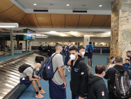 Προολυμπιακό: Έφθασε στη Βικτώρια η Εθνική μπάσκετ