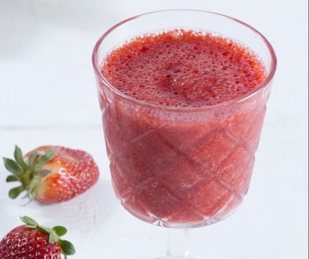Ζελέ με φράουλες και τζίντζερ