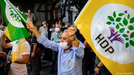 Απαγόρευση HDP: Ο Ερντογάν θέλει την κλιμάκωση