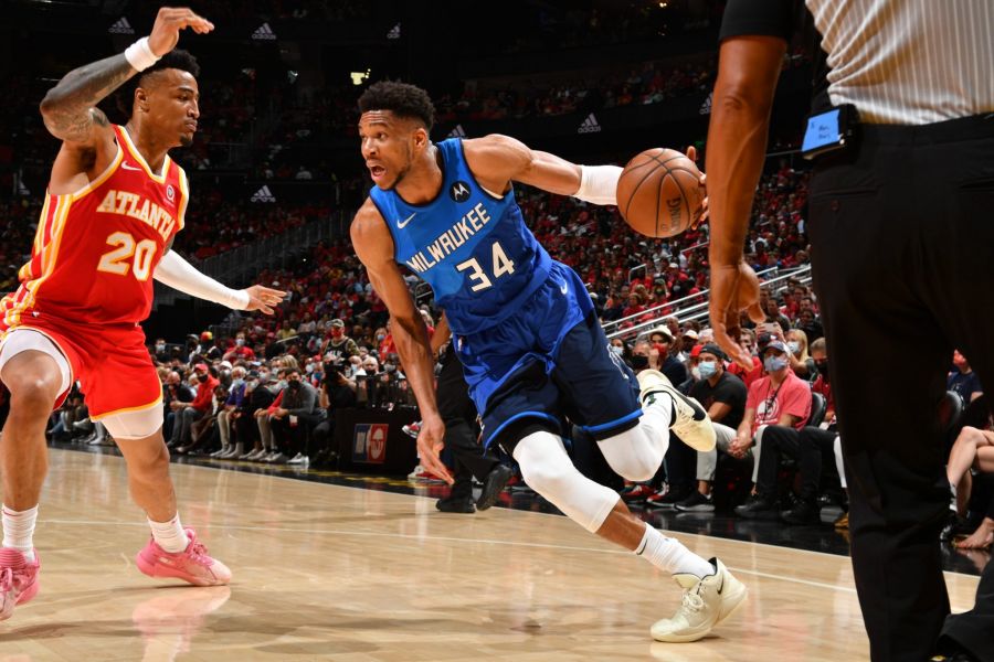 Το μυθικό ρεκόρ του Σακίλ που κυνηγάει ο Γιάννης Αντετοκούνμπο