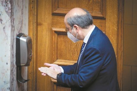 Οι κάτοικοι της φούσκας