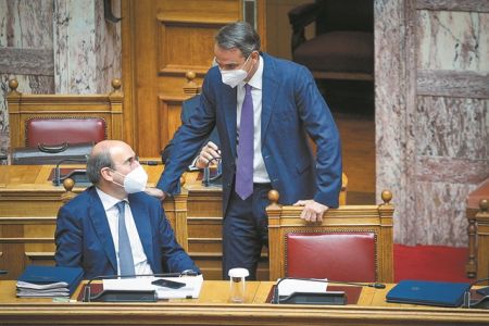 Ικανοποίηση στο Μαξίμου για τη «μάχη του εργασιακού»