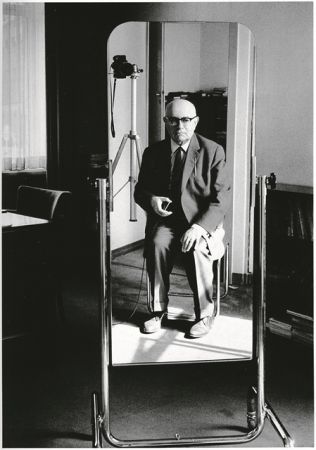 Η πορεία από τον αυταρχισμό στον φασισμό