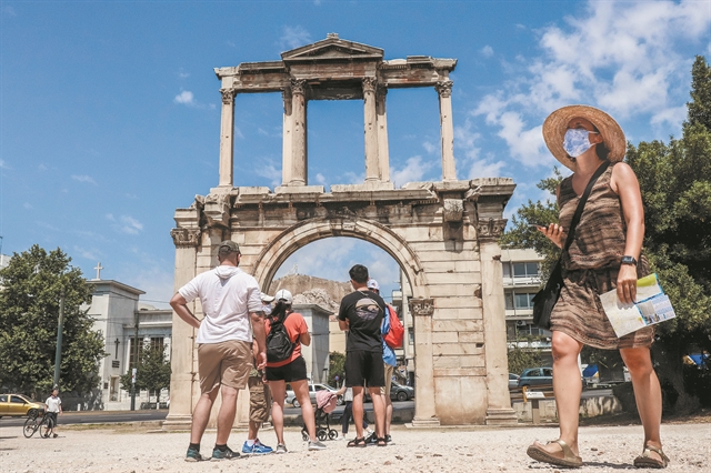 Αγωνία ως την τελευταία στιγμή για τον τουρισμό