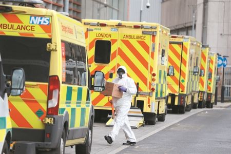 Το στέλεχος Δέλτα «λυγίζει» το εμβόλιο