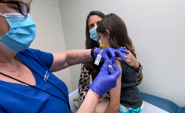 Παπαευαγγέλου: Θα εισηγηθούμε τον εμβολιασμό των παιδιών 15 με 17 ετών