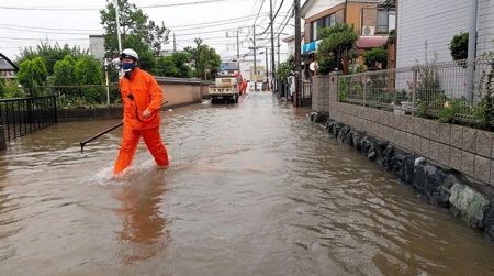 Ιαπωνία:  Κατολισθήσεις μετά από σφοδρές βροχοπτώσεις – Δεκάδες αγνοούμενοι