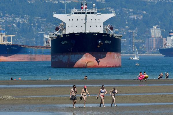 Ο πλανήτης «φλέγεται»: Η κλιματική αλλαγή είναι εδώ