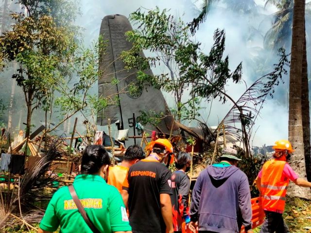 Φιλιππίνες: 45 νεκροί σε συντριβή αεροσκάφους | tovima.gr