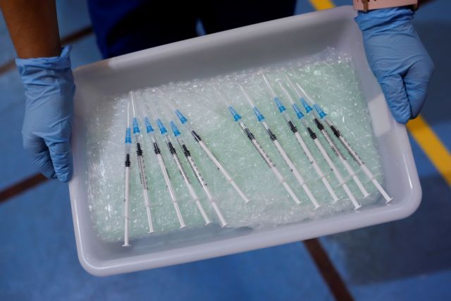 Κοροναϊός: Πότε θα ανοίξει η πλατφόρμα των ραντεβού για εμβολιασμό των εφήβων | tovima.gr