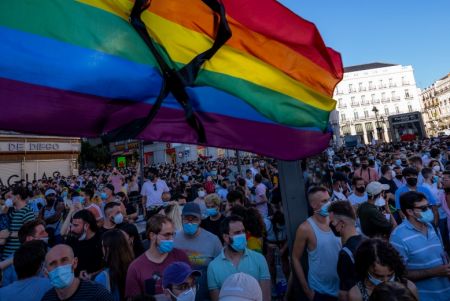 Ισπανία: «Ομοφοβία, φασισμός το ίδιο πράγμα» – Η δολοφονία του 24χρονου Σαμουέλ ενώνει χώρα