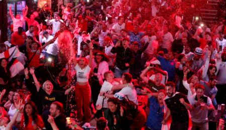 Euro 2020: Τρελά έσοδα για τις βρετανικές pub στη διάρκεια του ημιτελικού Αγγλίας-Δανίας