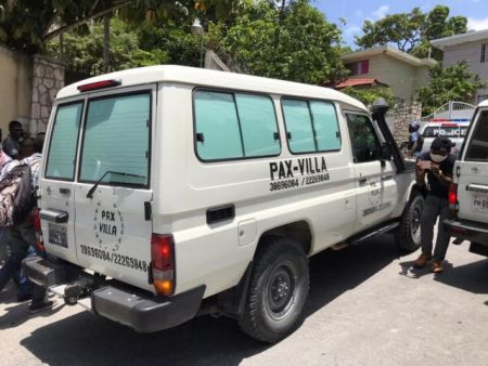 Αϊτή: Συνεχίζεται η καταδίωξη των δολοφόνων του προέδρου Ζοβενέλ Μοΐζ