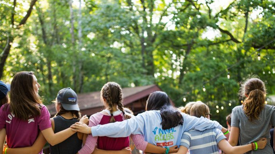 Χαλκιδική: Συναγερμός σε κατασκήνωση – Με κορωνοϊό 14 παιδιά