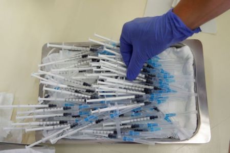 Κορωνοϊός: Πόσο αποτελεσματικά είναι τα εμβόλια έναντι της μετάλλαξης Δέλτα