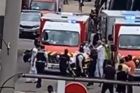 Γαλλία: Ένοπλη επίθεση με δύο τραυματίες σε εμπορικό κέντρο