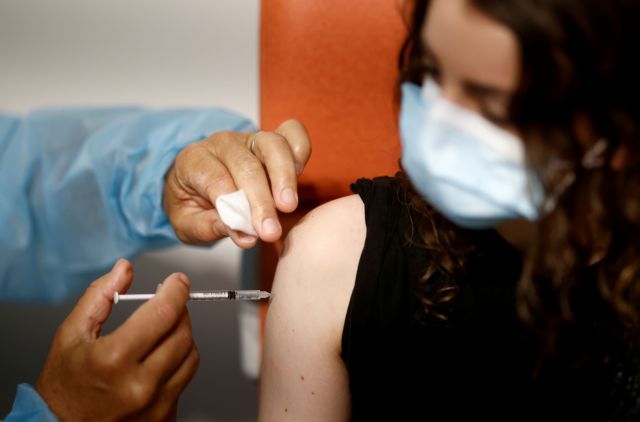 Πρώτη φορά κυρώσεις στους ανεμβολίαστους