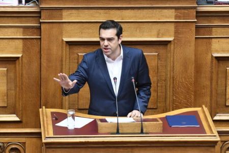 Βουλή: Live η ομιλία Τσίπρα για την υπόθεση Παππά