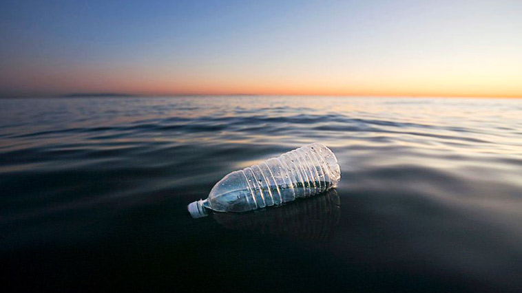 Πλαστικά μπουκάλια: Περιβαλλοντικό τέλος 8 λεπτών από την 1η Ιουνίου 2022