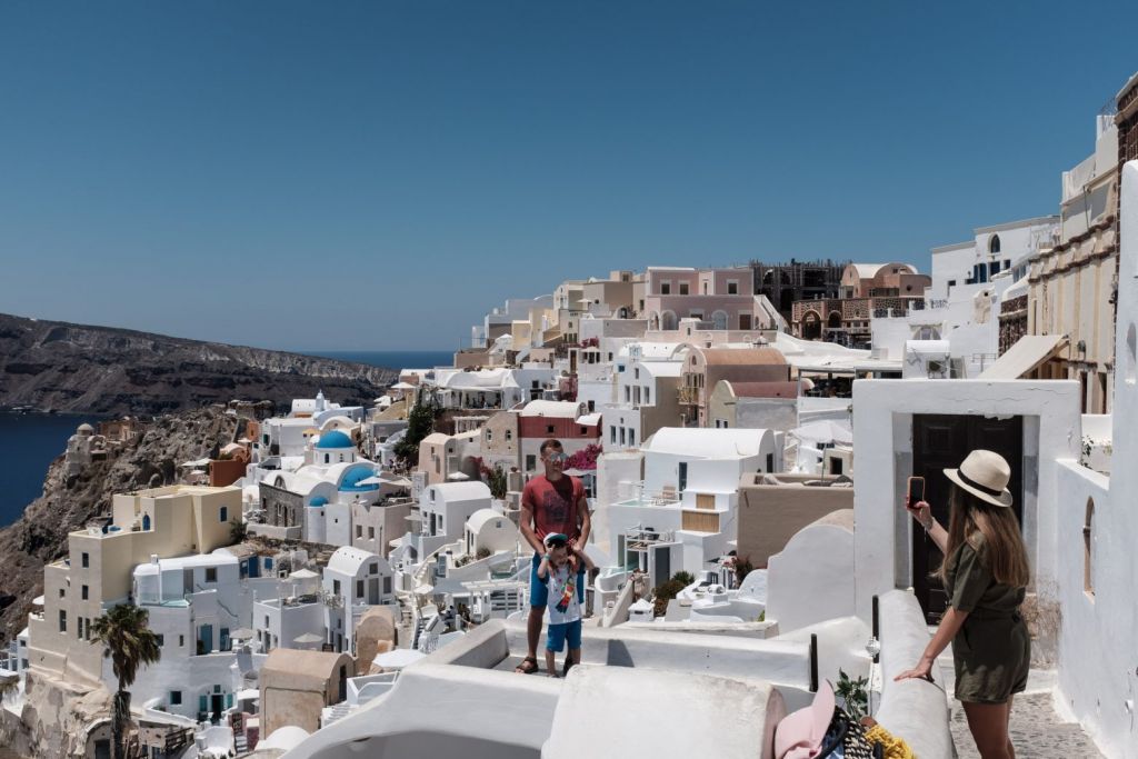 Κορωνοϊός: Αυτά τα νησιά κινδυνεύουν με lockdown εν μέσω καλοκαιριού – Τι θα συμβεί αν «κοκκινίσουν»