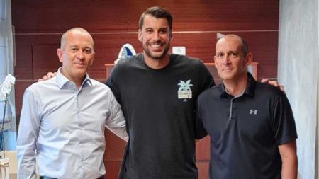 Πρίντεζης: Πολύτιμος και στο νέο Ολυμπιακό