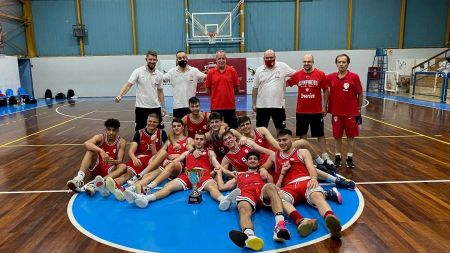 Ολυμπιακός: Πρωταθλήτρια ΕΣΚΑΝΑ η εφηβική ομάδα των Ερυθρολεύκων