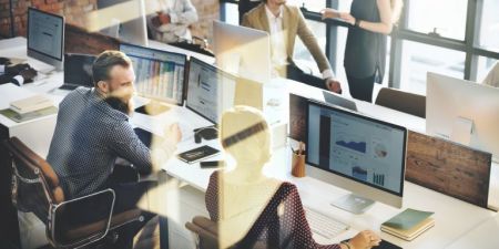 EY: 9 στους 10 εργαζόμενους επιθυμούν ευελιξία στην εργασία τους