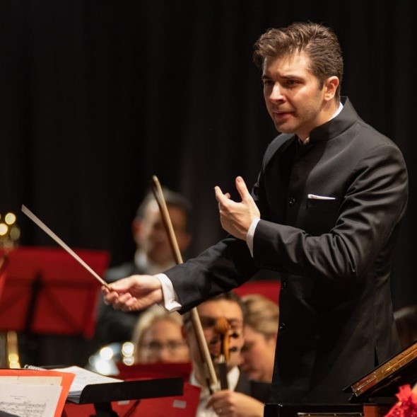 «Οι ιδέες και η πίστη σε αυτές μπορούν να αλλάξουν τον κόσμο»